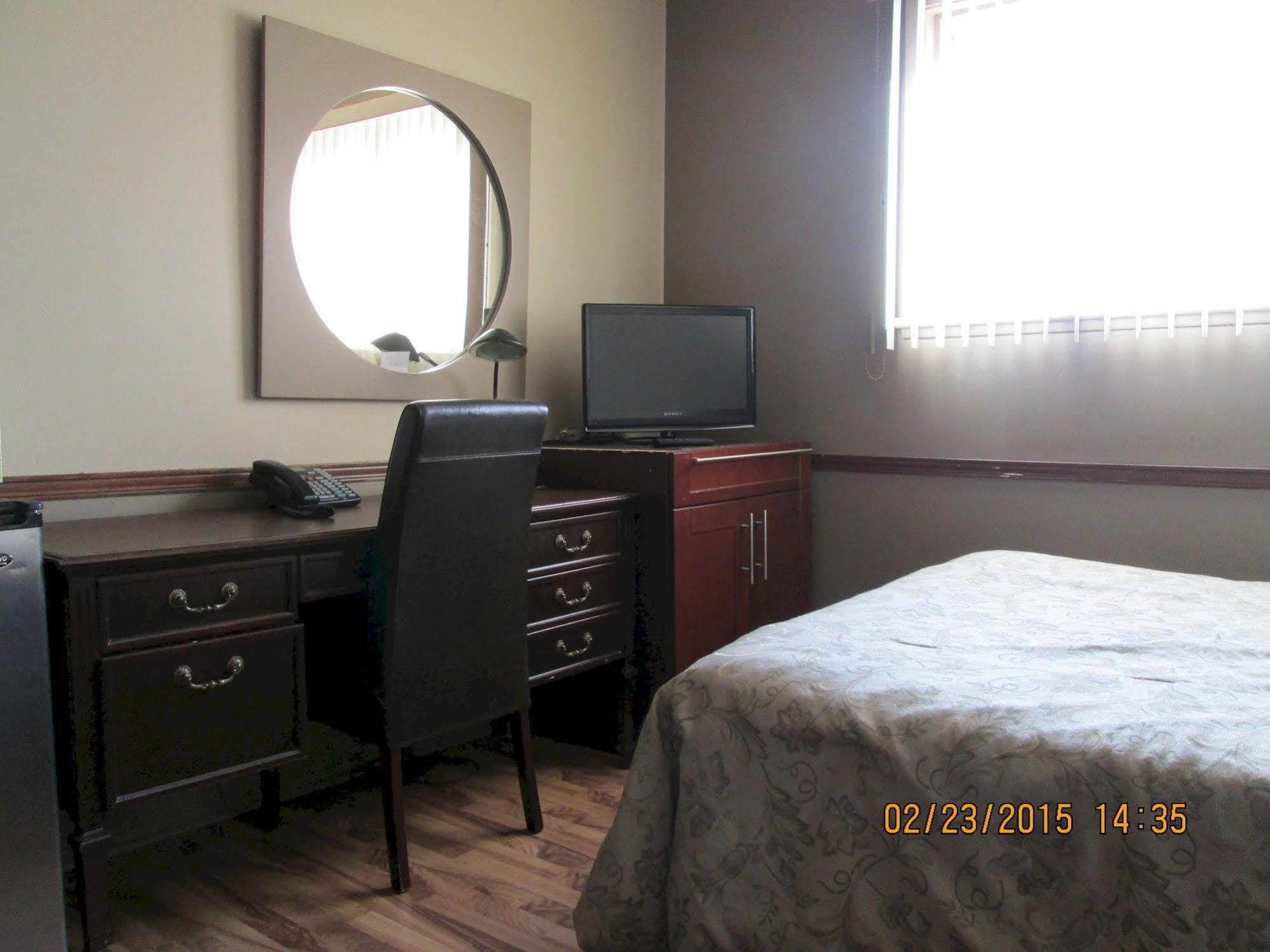 L'Ancienne-Lorette Motel Lustre D'Or מראה חיצוני תמונה